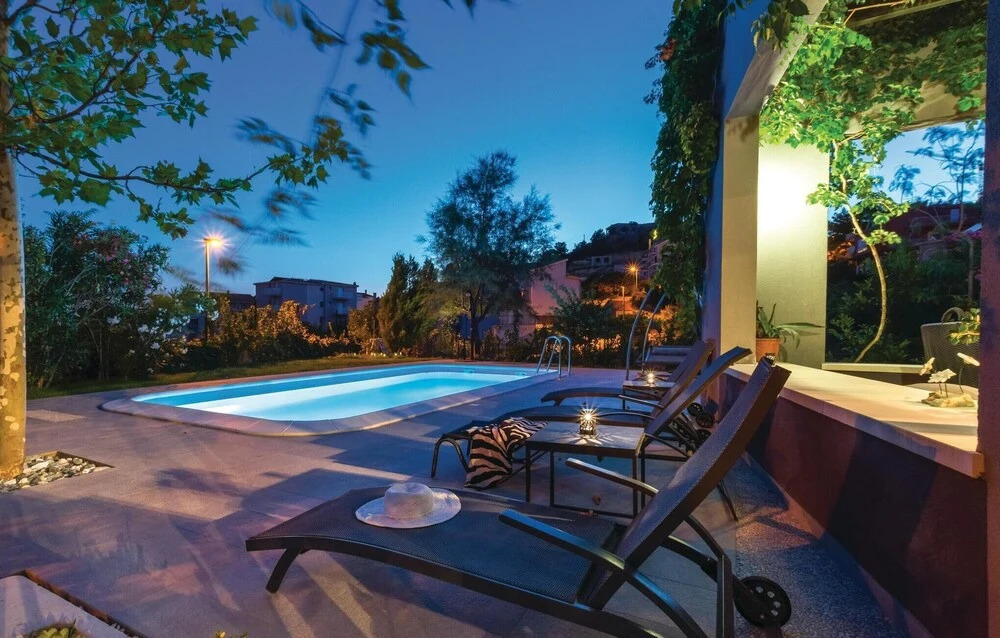 Amazing Home in Podstrana With Wifi, Outdoor Swimming Pool and Heated Swimming Pool