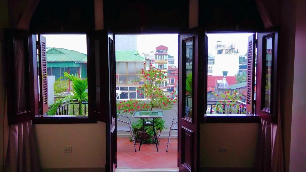 Queen Light Hotel - Ha Noi Old Quater