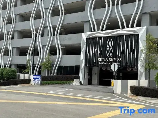Setia Sky88 Pooltable 3BR | Near CIQ/KSL/Midvalley