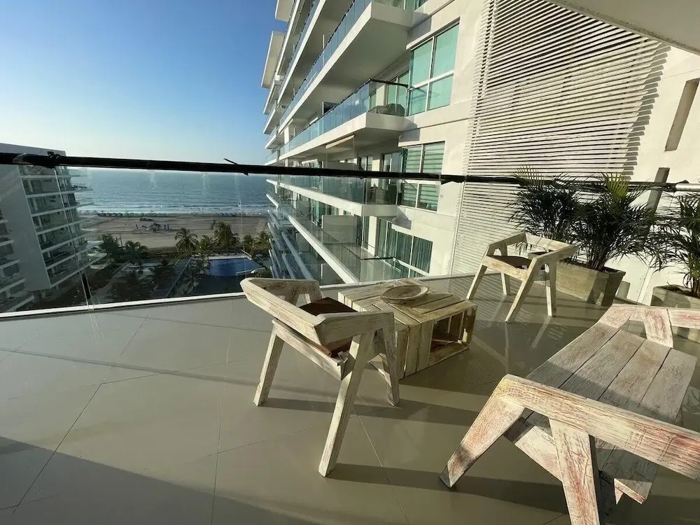 Condominio frente al mar Morros Ultra