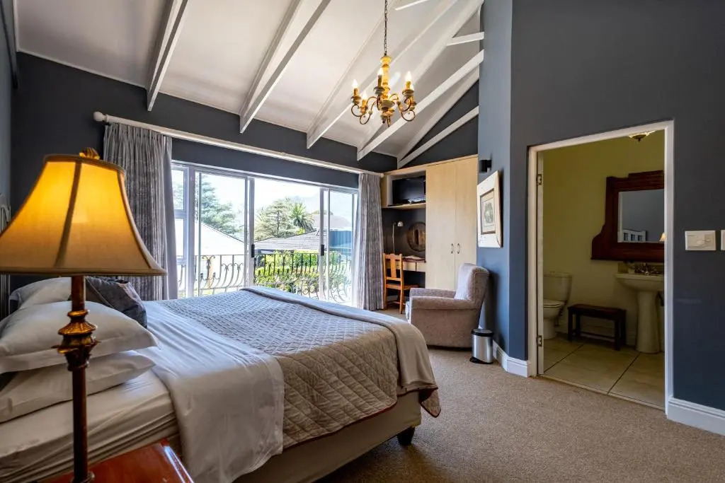 Acorn Guest House