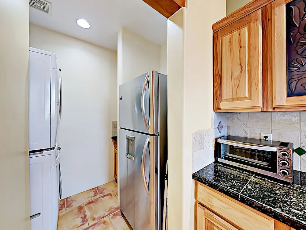 New Listing! Modern Adobe Condo W/ Fireplace Condo