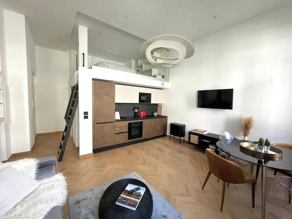 Apt Mezzanine 2bdr/4p- Notre Dame/vieux-port