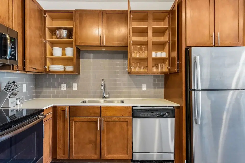 Landing Apartments - Lewisville