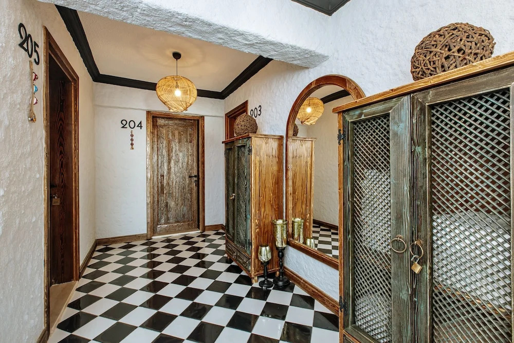 Panjur Otel