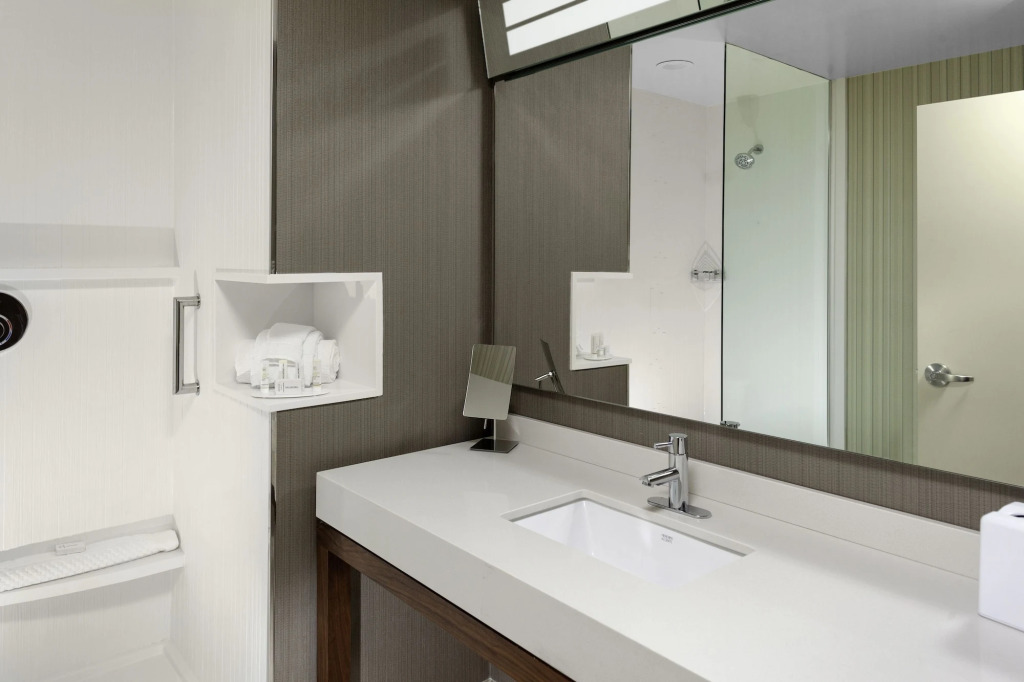 Courtyard by Marriott St. Louis West County
