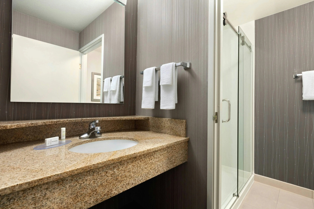 Courtyard By Marriott Salinas Monterey