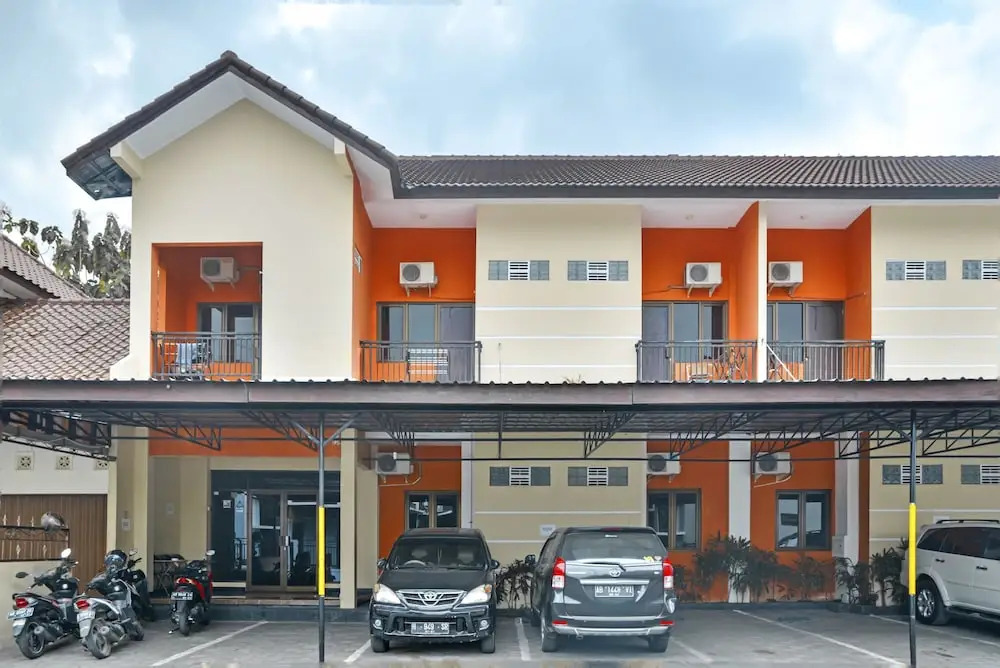 ZEN Rooms Depok Sleman Syariah
