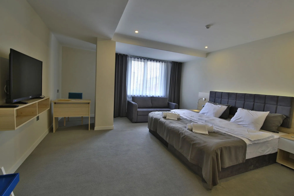 leto city hotel
