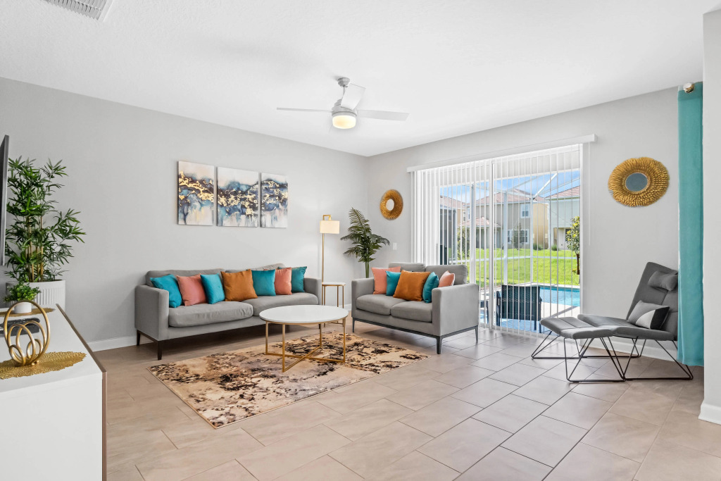 CG652WS - New luxury pool & spa home near Disney, Davenport, US