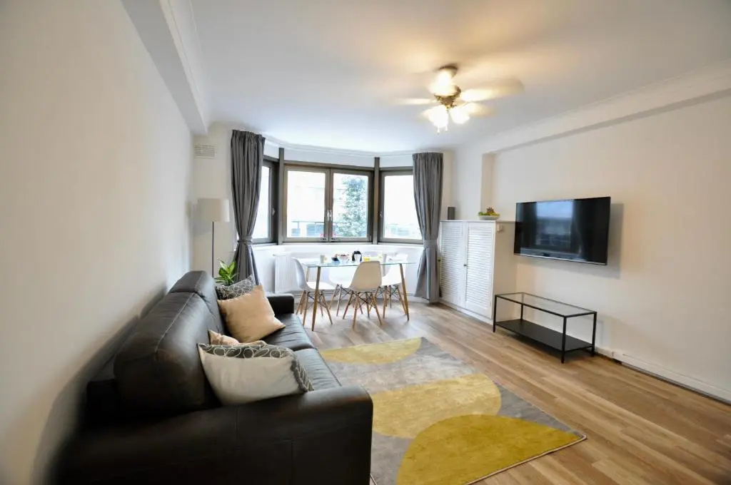 Marlyn Lodge   City of London