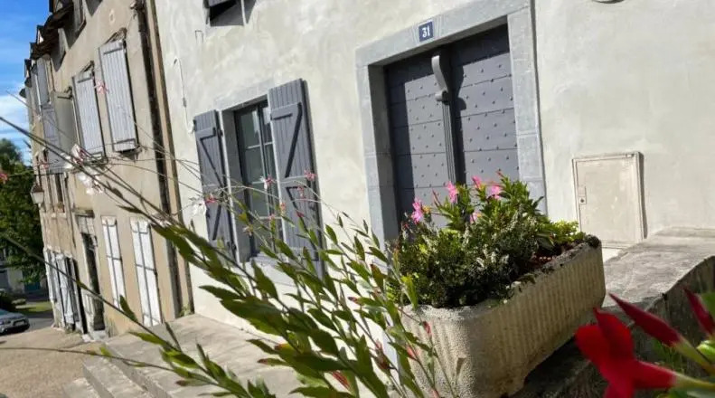 Le Saint Pierre Quartier Historique d'Oloron Sainte Marie