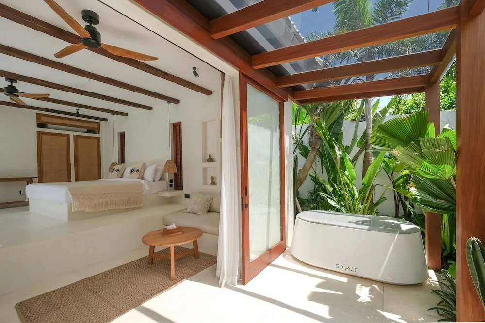 Breathe Boutique Suites