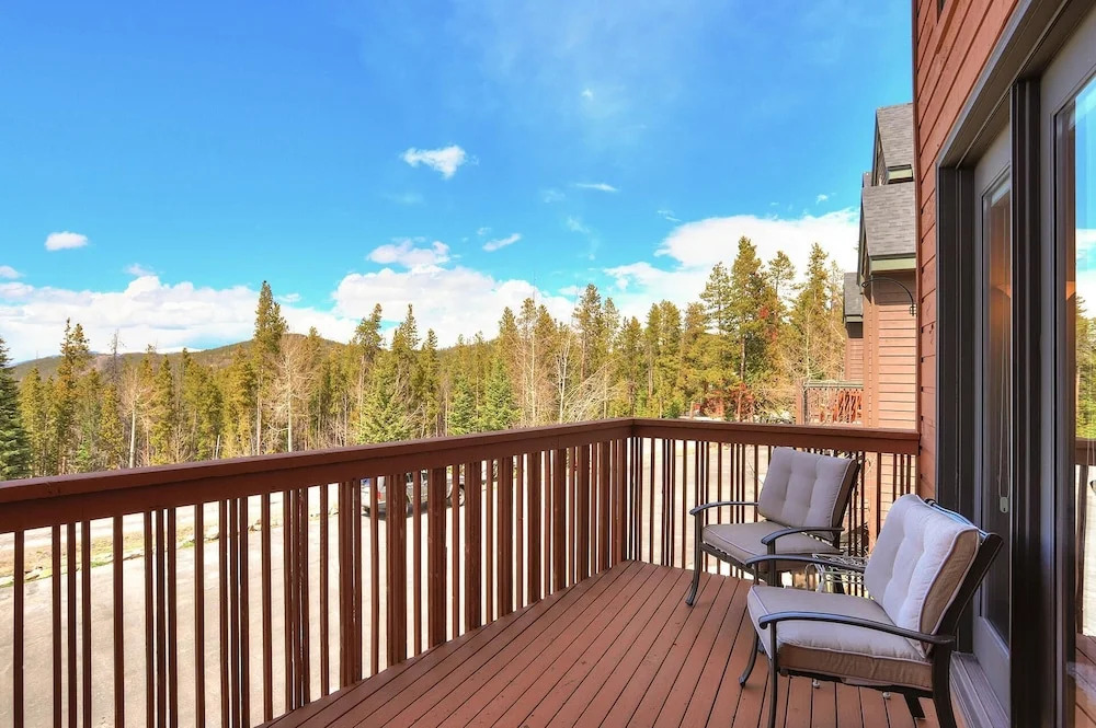 Happy Trails - 3 Br Townhouse