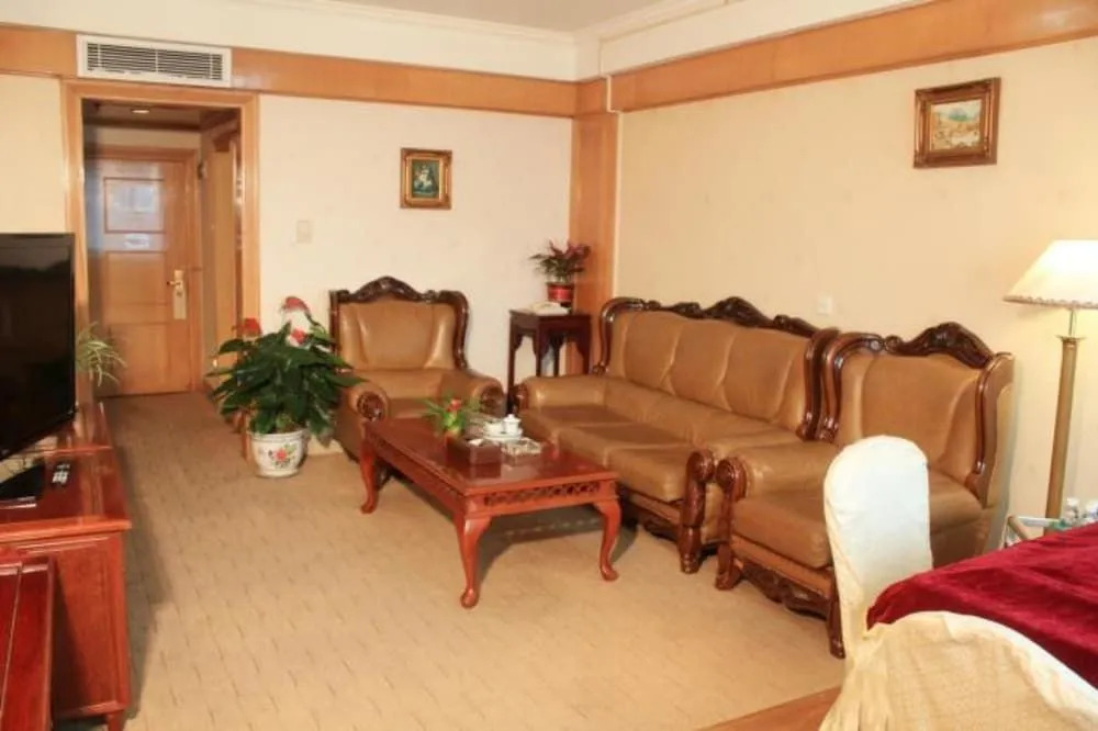 Fishermen's New Village Huidong Hotel