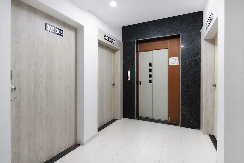 Fabhotel Swapanpurti Sai Avenue