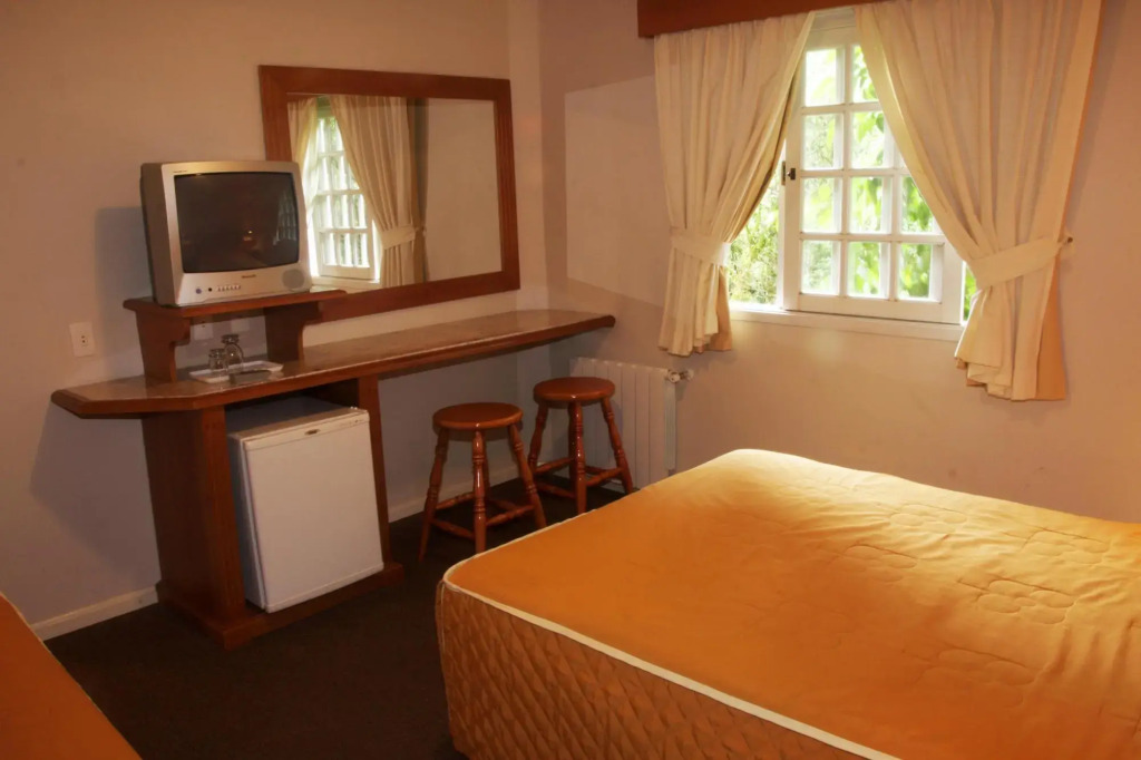 Hotel Galo Vermelho