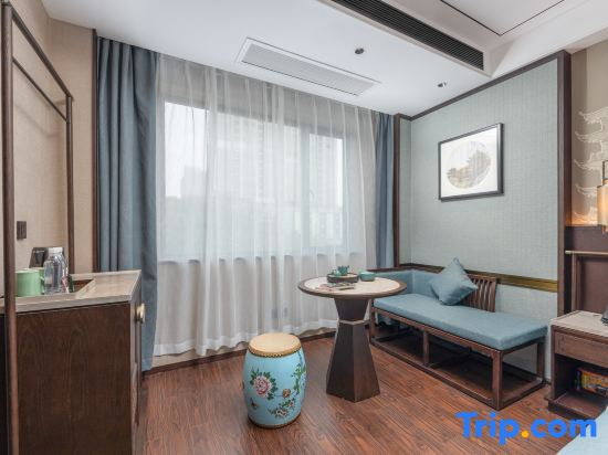 TILL BRIGHT Hotel (Yueyang Huarong  Branch)
