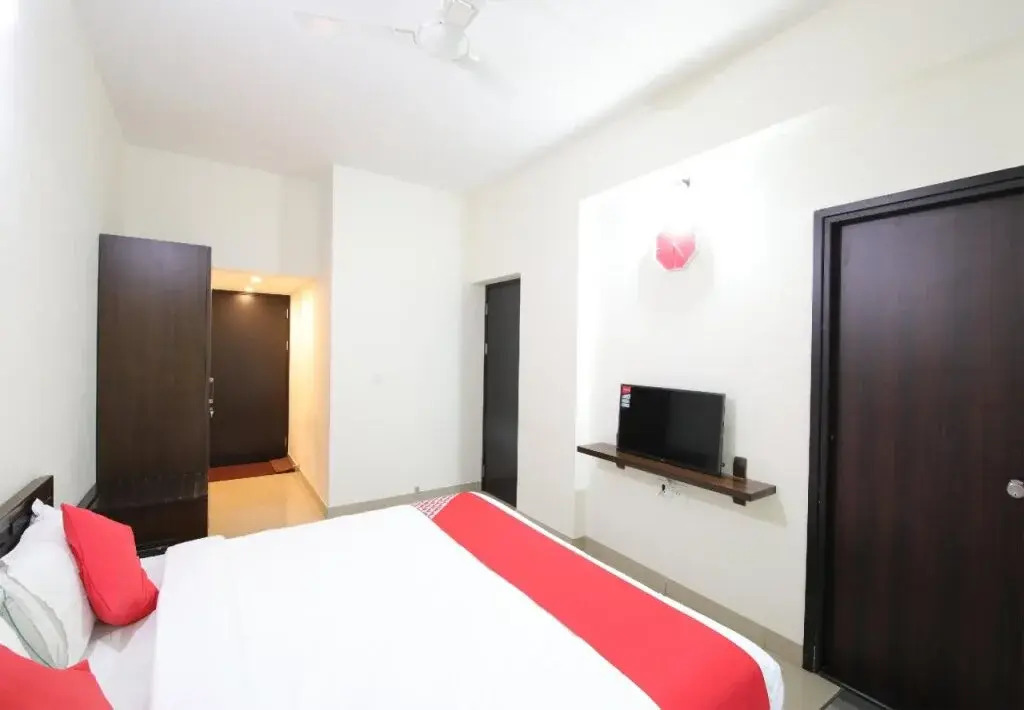 Am Residency Serviced Apartments By OYO Rooms