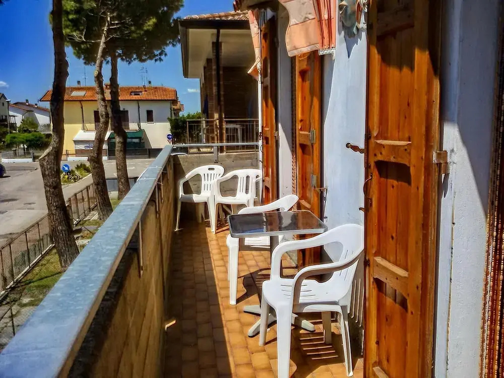 Cosy Apartment 200m From the sea