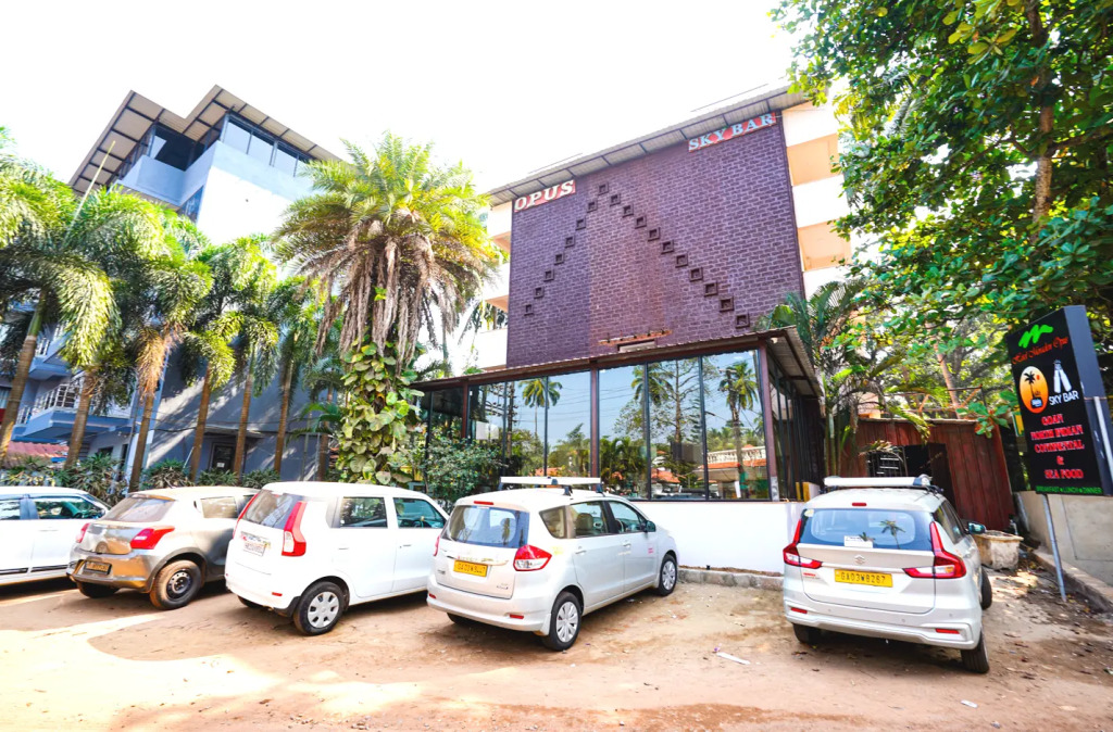 Hotel Meraden Opus , Anjuna Beach Goa