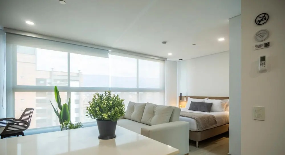 Kyux Studios by Jalo - Laureles