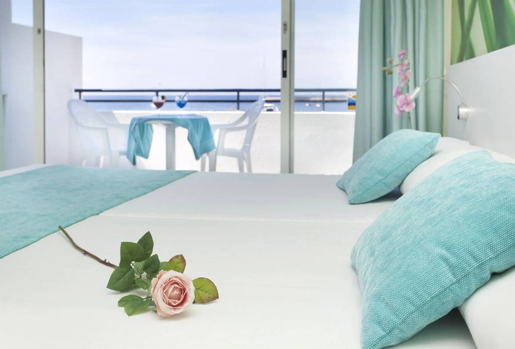 Marina Playa Hotel Apartments by Typic Hotels