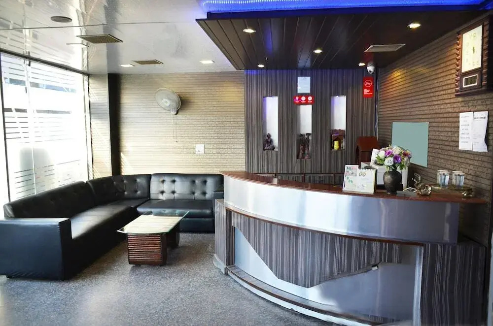 Hotel Mittaso by OYO Rooms