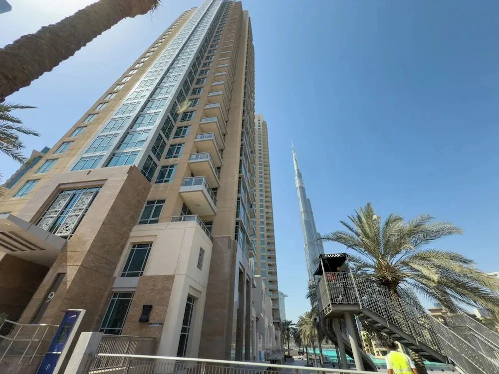 Durrani Homes - Designer 2BR Apt with stunning Burj Khalifa and Fountain View