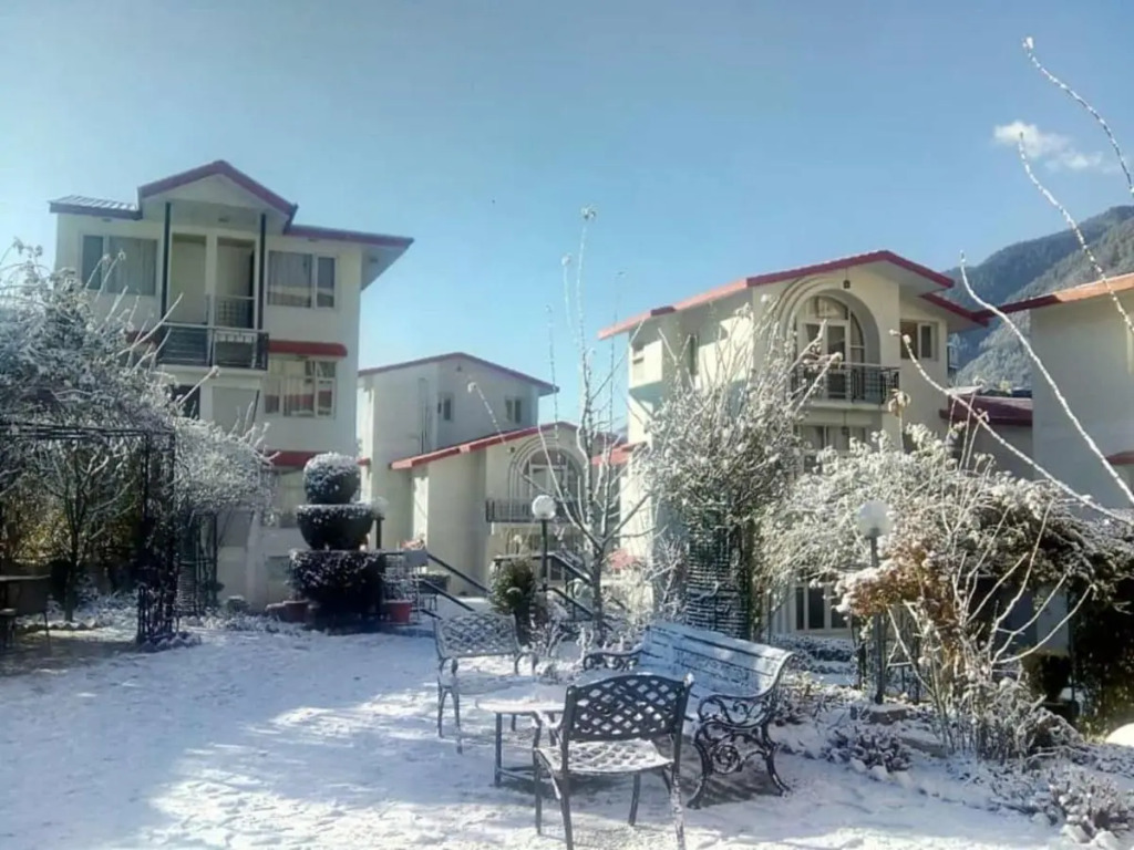 Pride De Vivendi Resort Manali