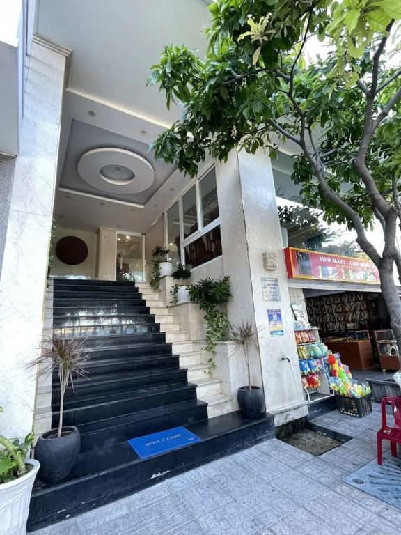 Nang Vang Hotel