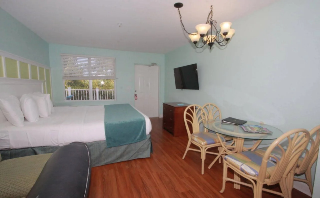 Lighthouse Resort: Inn & Suites