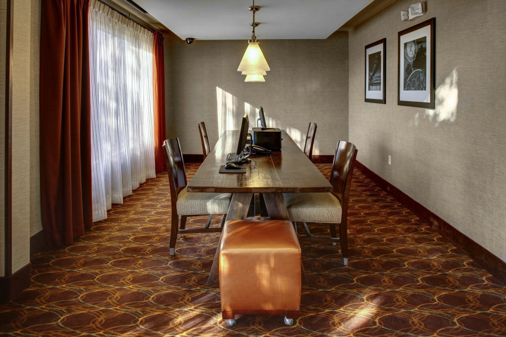Hampton Inn & Suites N Ft Worth-Alliance Airport