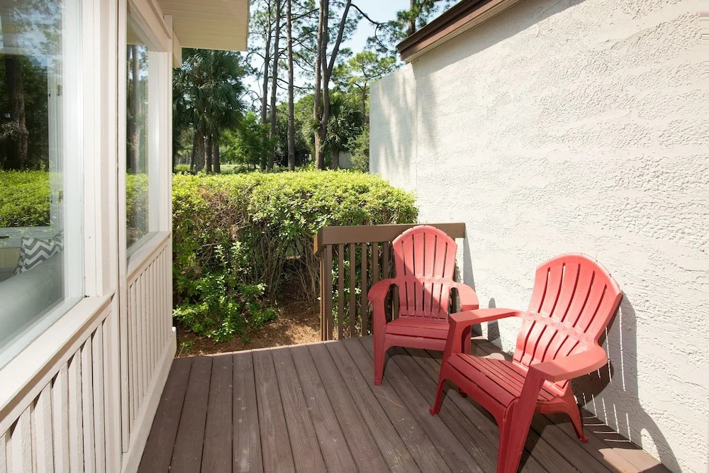 17 Lawton #166 - 2 Br Villa