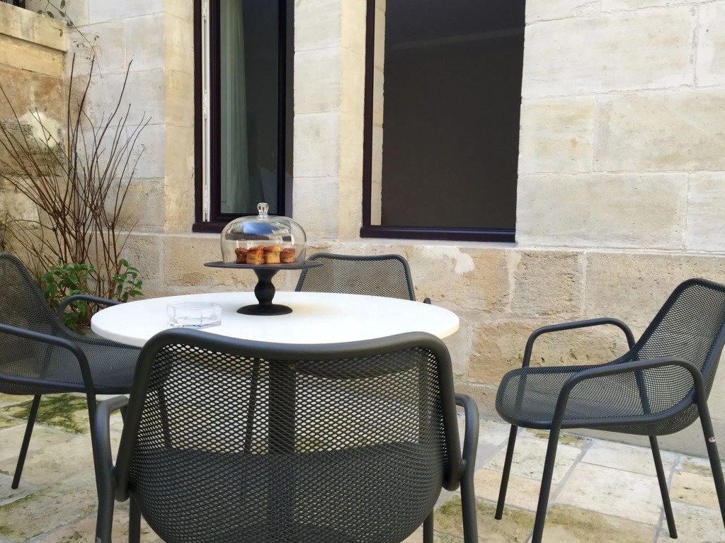 Yndo Hôtel
