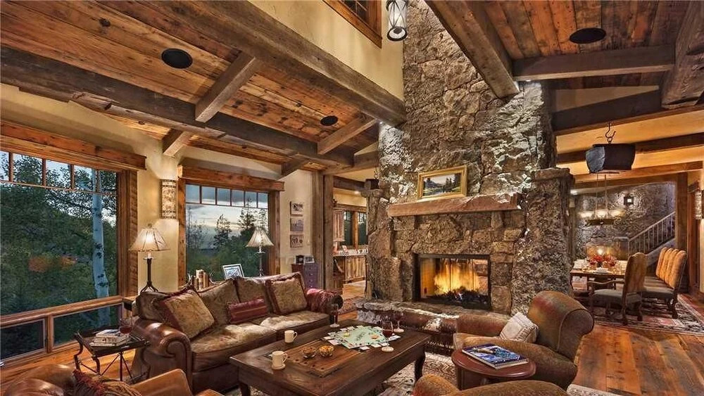 Gold Mine Lodge 6 BedroomHoliday home By Moving Mountains