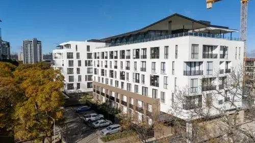 One Rosebank Executive Apartment Hotel