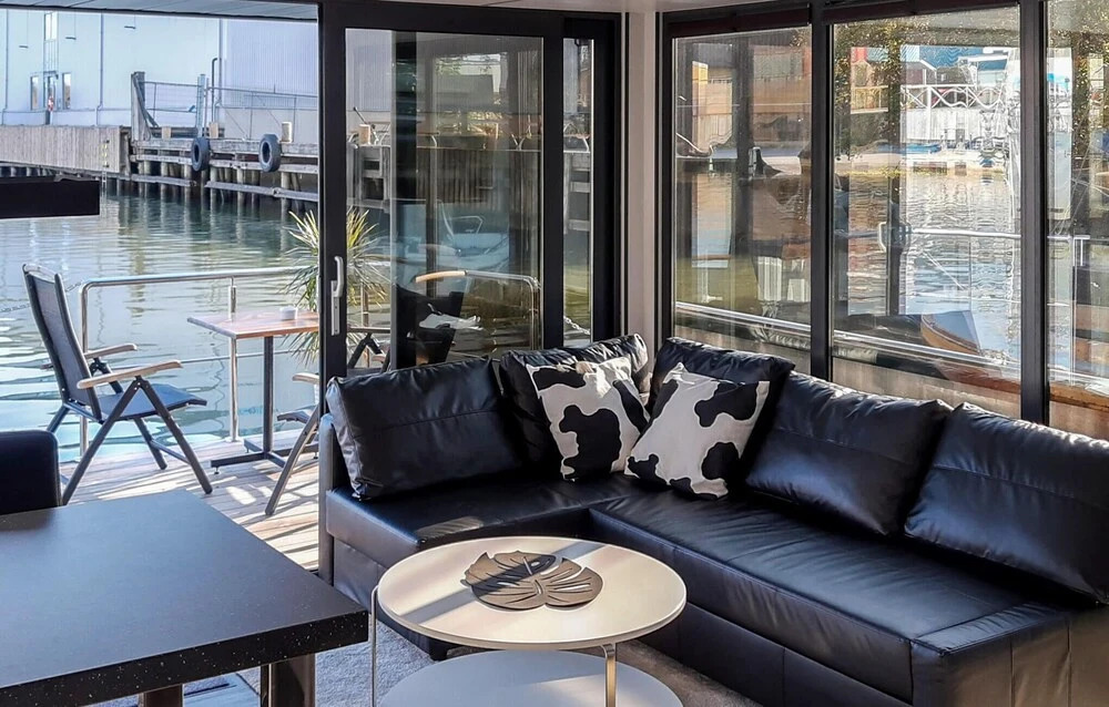 Beautiful Ship/boat in Göteborg With 2 Bedrooms and Wifi