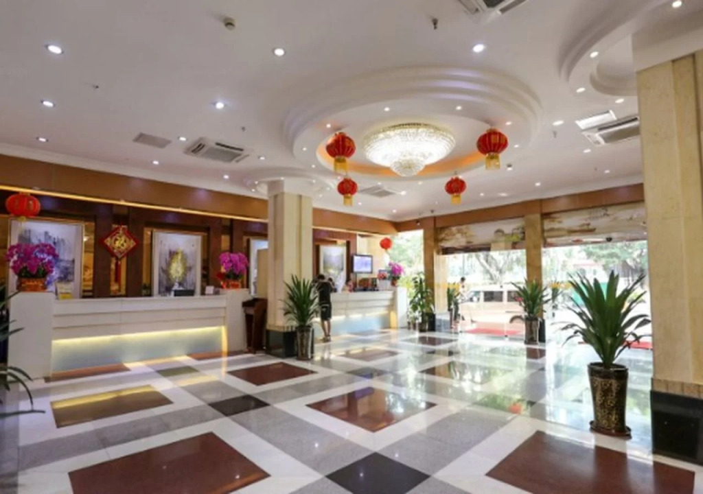 Dongcheng Hotel
