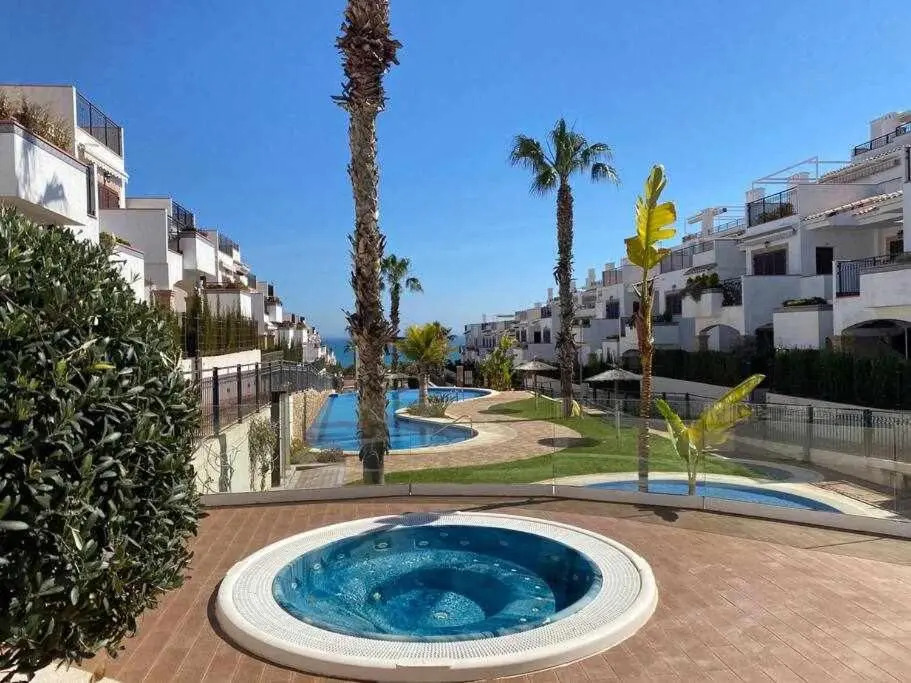 Increíble apartamento a 200m de la PLAYA