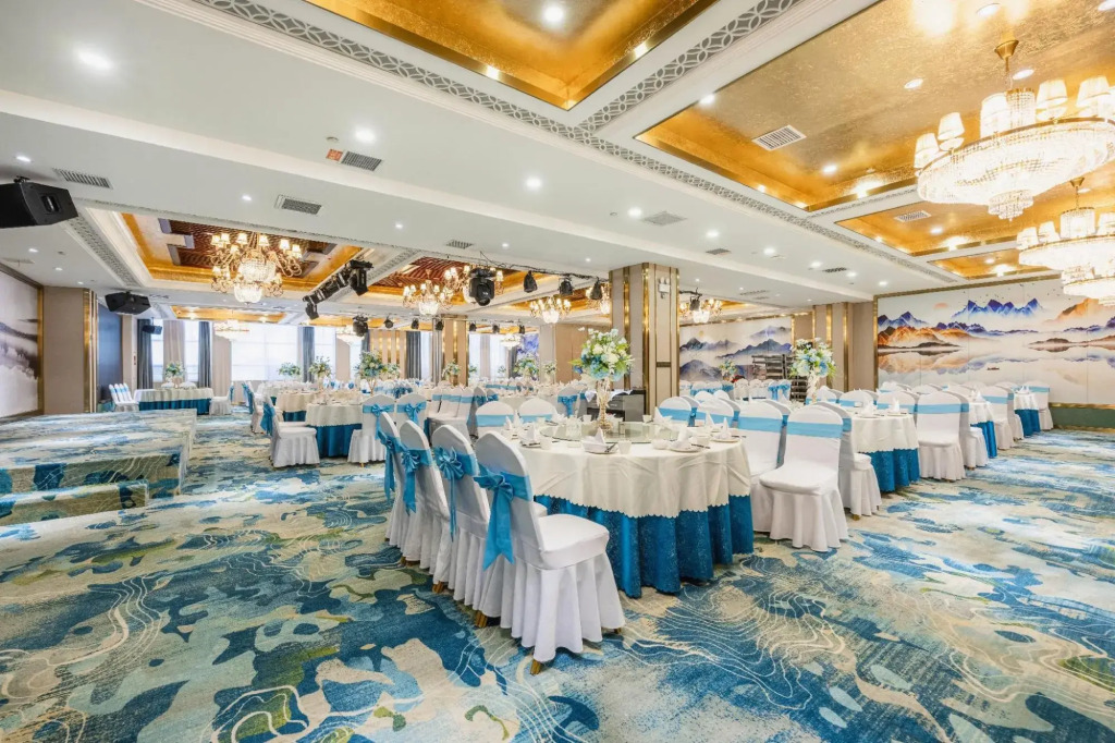 Aoshideng Hotel (Yulin College)