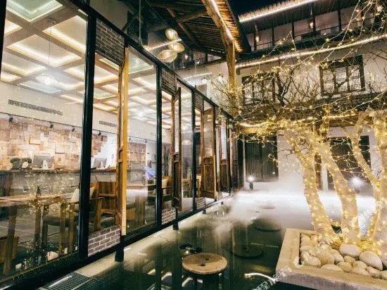 Liubai Homestay