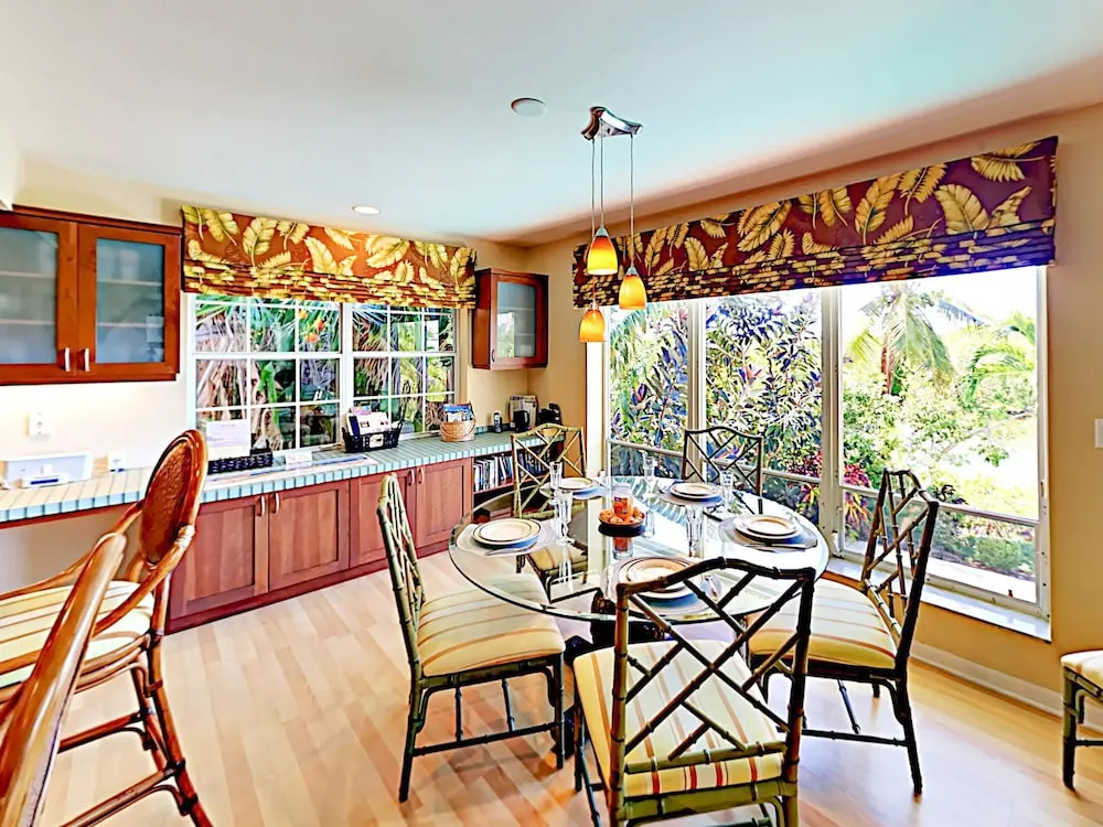 Casa Del Mar Retreat - 5 Br Home