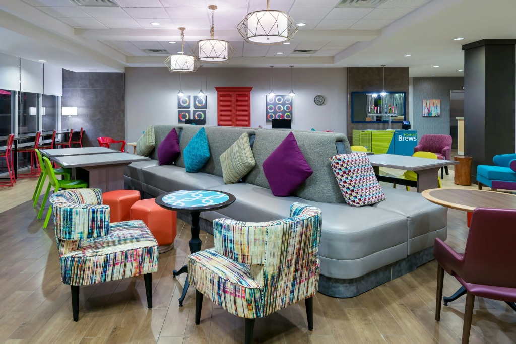 Home2 Suites by Hilton Charleston Airport Convention Center, SC