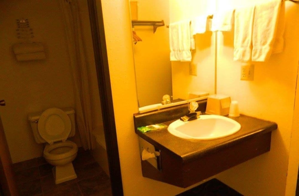 Beaver Creek Inn and Suites