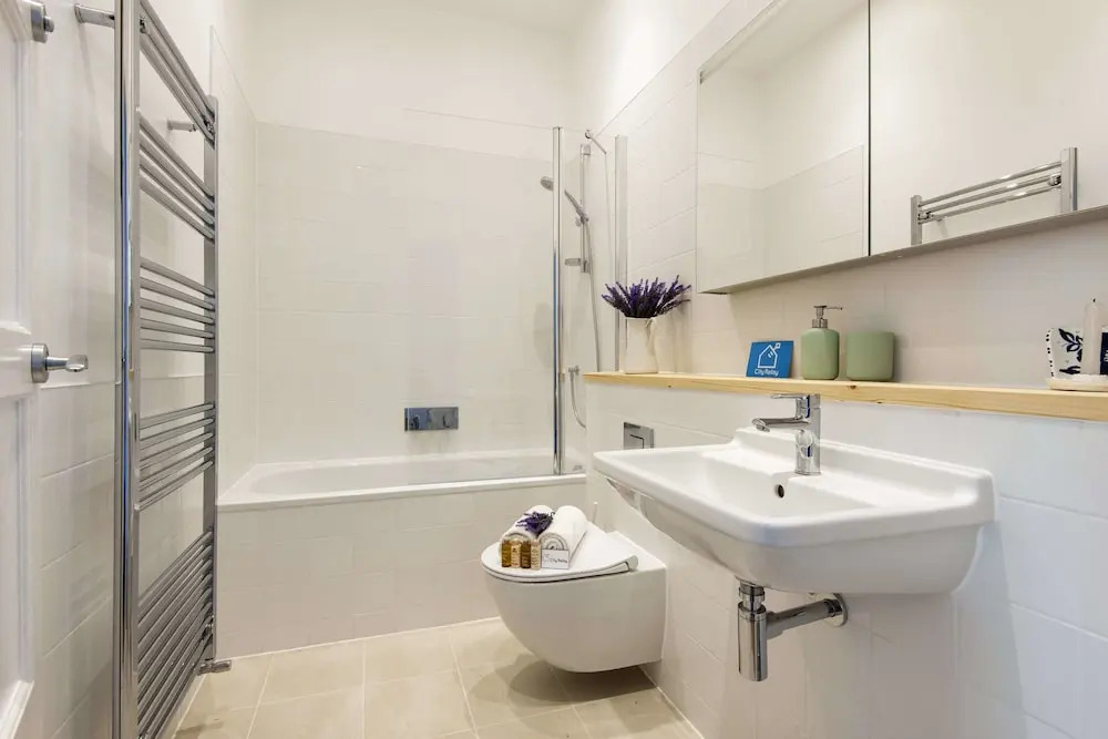 The Stunning Philbeach Garden Apartment- CSD