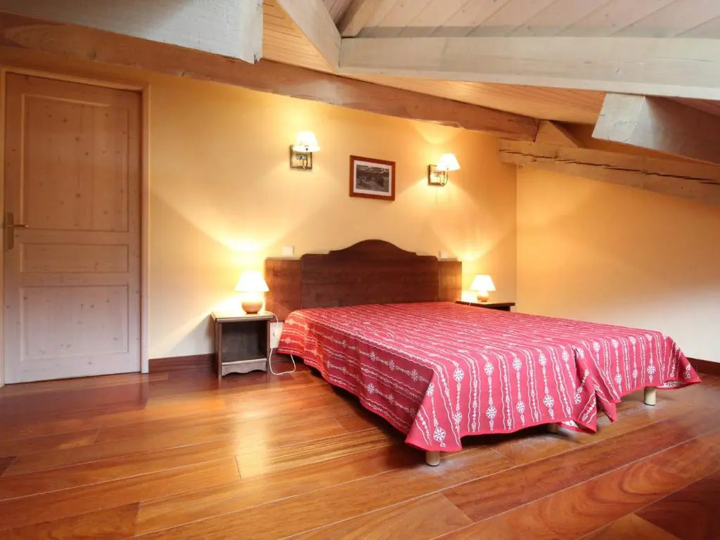 Appartement Lanslebourg-Mont-Cenis, 4 pièces, 10 personnes - FR-1-508-43