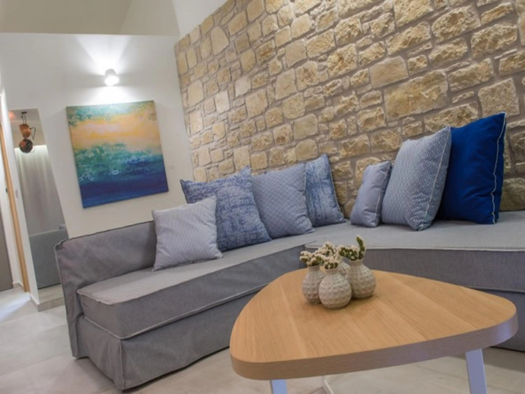 Mary Hotel & Mary Royal Suites