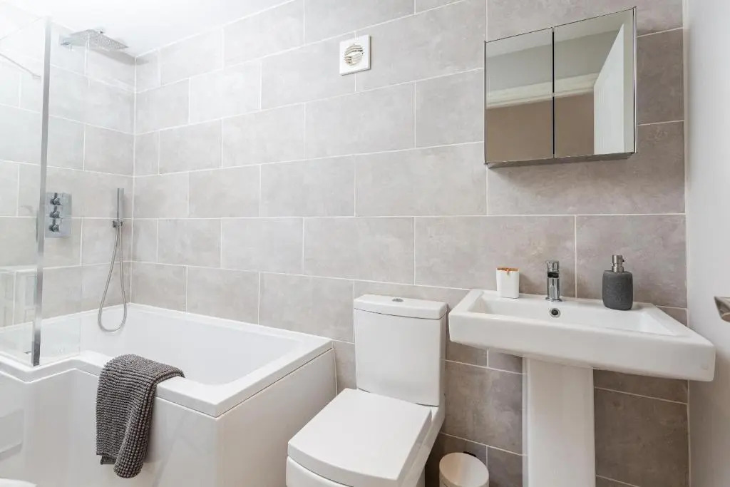 Lyefield - By Luxury Apartments