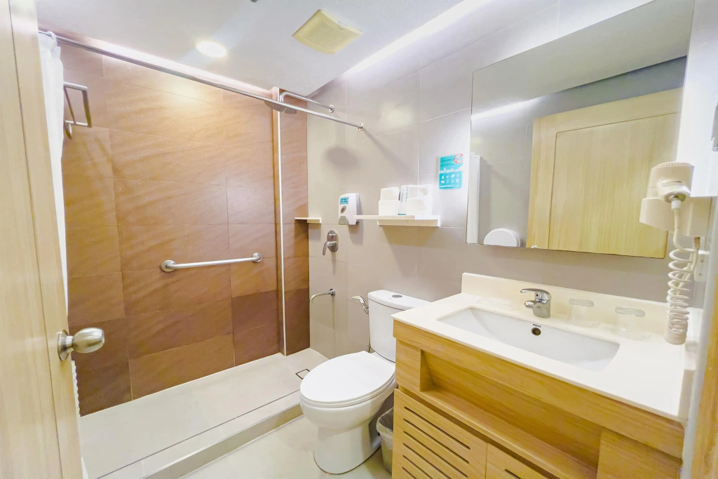 Microtel by Wyndham Tarlac
